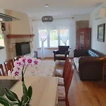 Nina Apartman *